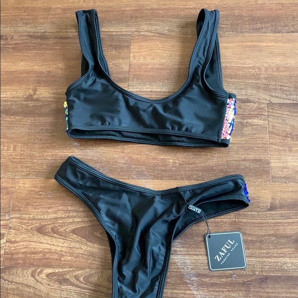 Colorful sequin bikini - Picture 2 of 2